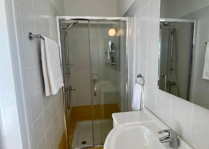 Lorena Vilă Protaras