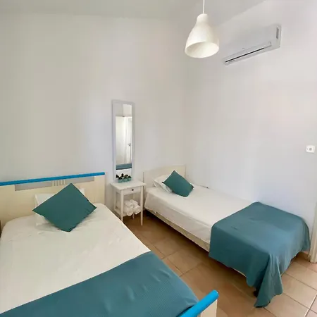 Lorena Villa Protaras